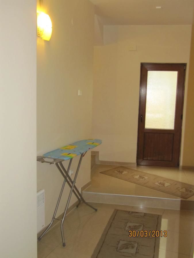 Отель Central Family Hotel Хасково-31